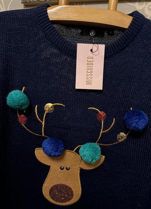 Очень красивый и стильный брендовый свитер-оверсайз.7 фото