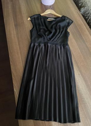 Очень красивое платье от французского бренда