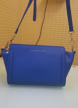 Женская сумка charles &keith original