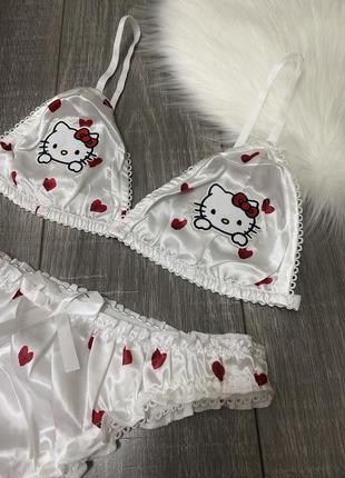 Жіноча білизна з сердечками атласний комплект hello kitty1 фото
