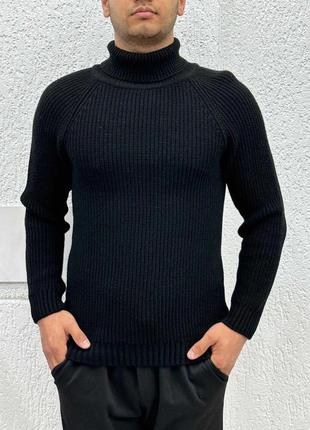 Мужской теплый свитер