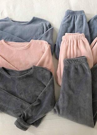 Теплі затишні піжами