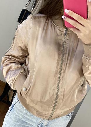 Куртка , бомбер