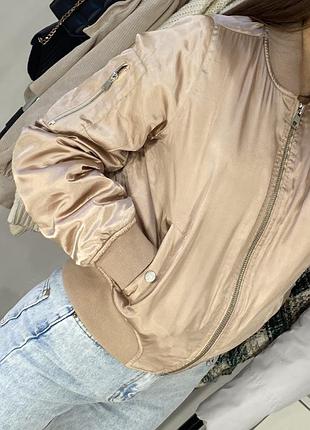 Куртка , бомбер