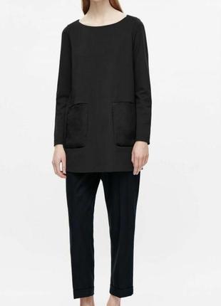 Топ cos с карманами из шелка