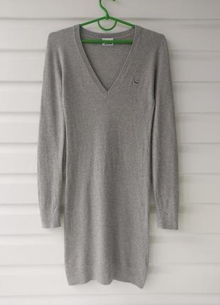 Жіноче плаття светр з v-подібним вирізом горловини lacoste