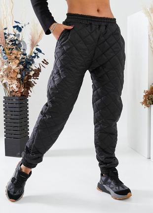 Теплые стеганные дутые брюки плащевка на синтепоне дутики. теплая дутье брюки...