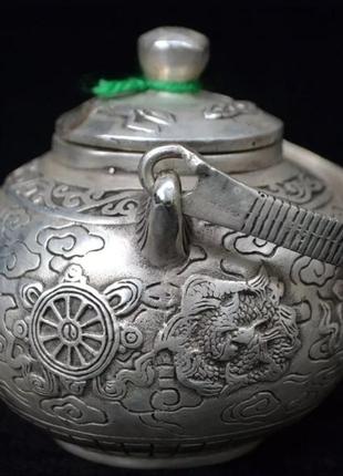 Антикварный чайник (17-18 век). предмет исторической ценности.