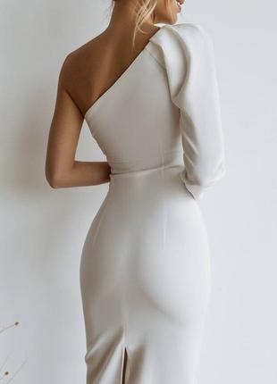 Ассиметричное платье на одно плечо6 фото