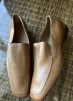 Шкіряні туфлі лофери  hugo boss оригінальні бежеві коричневі2 фото