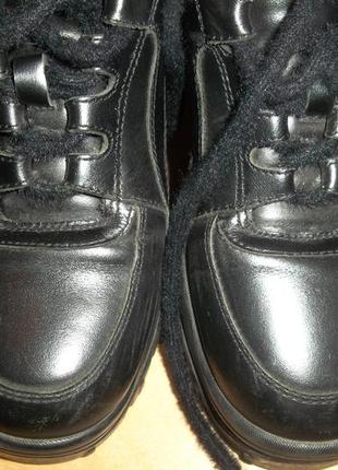 Продам зимние ботинки-кроссовки кожа miraton10 фото
