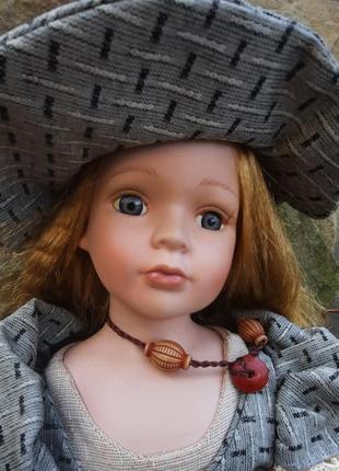 Большая немецкая керамическая кукла.2 фото