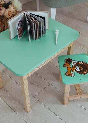 Стол и стул детский. для учебы, рисования, игры. стол с ящиком и стульчик. детский деревянный столик и стул