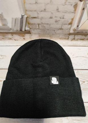 Шапка для юнаків та хлопчиків
