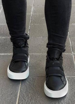 Зимові молодіжні черевики/кросівки з натуральної шкіри чорні на білій підошві, мужские зимние качественные ботинки2 фото