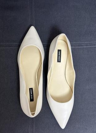 Балетки nine west lovlady pointy toe flats5 фото