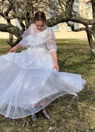 Винтажное свадебное платье1 фото