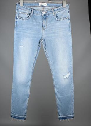 Zara женские джинсы голубые с дырками размер 42 32