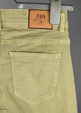 Zara женские джинсы хаки зеленые размер 24 xxs