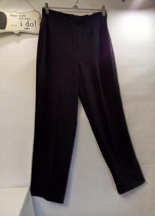 Черные прямые брюки женские с лампасом2 фото