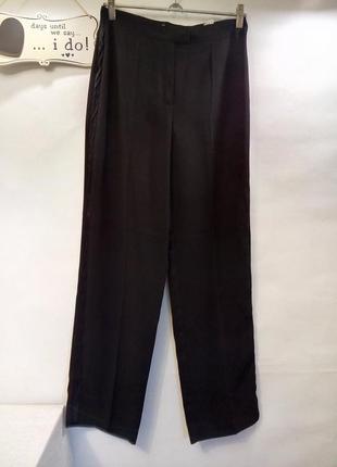Черные прямые брюки женские с лампасом3 фото