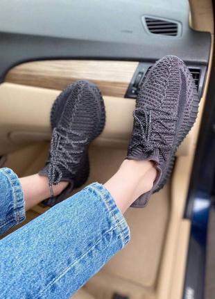 Кроссовки adidas yeezy 350 black (рефлектив шнурки)5 фото