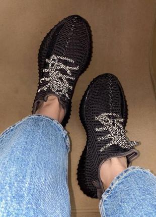 Кроссовки adidas yeezy 350 black (рефлектив шнурки)