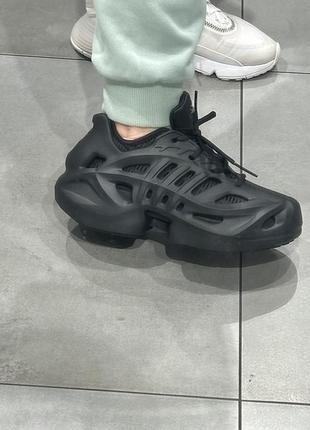 Adidas крутезні кроси кросівки3 фото