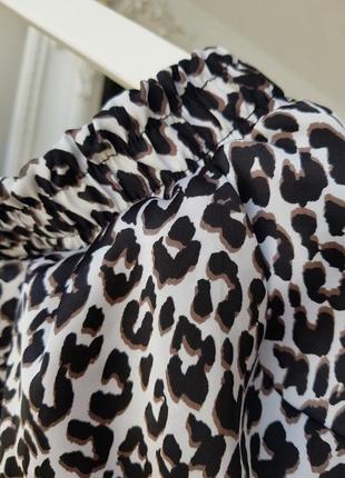 Атласна піжама шорти та майка леопард9 фото