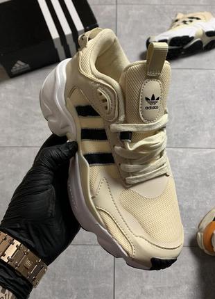 😍adidas magmur runner beige😍женские кроссовки адидас, бежевые1 фото