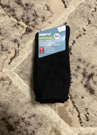 Набір чорних довгих шкарпеток для дівчинки