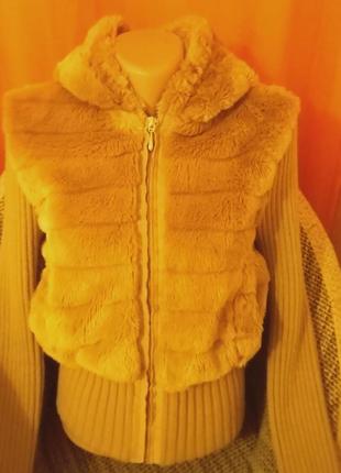 Красивая теплая курточка меховушка4 фото