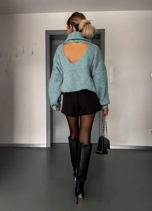 Женский свитер с вырезом (42-46)4 фото