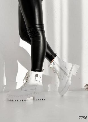 Белые натуральные кожаные зимние ботинки на шнурках шнуровке толстой подошве кожа зима7 фото