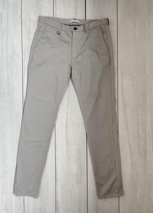Якісні чоловічі брюки штани світло-сірого кольору 32 р пояс 42 см турция