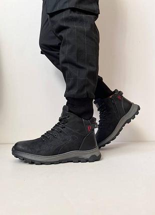 Мужские ботинки