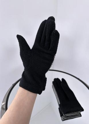 Теплые перчатки