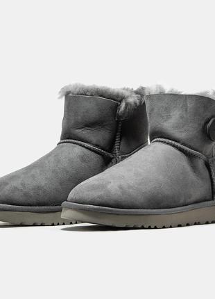 Женские замшевые угги ugg mini bailey button