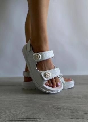 Женские  сандали  chanel sandals white leather premium