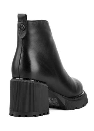 Ботинки женские кожаные зимние черные на толстой подошве, на платформе и широком каблуке 1823ц4 фото