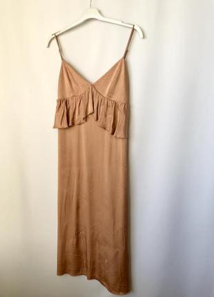 H&m платье миди бежевое кремовое прямая персиковая атласная малиновая платья миди вискоза свободный крой8 фото