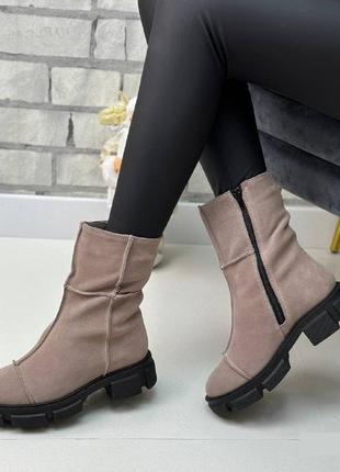 Зимові чоботи замшеві пудрові, набивна вовна,  жіночі чоботи багато кольорів розмір 36-415 фото