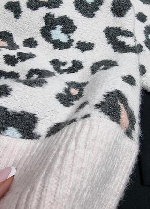 Пуловер в леопардовый принт tu4 фото