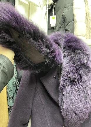 Женское новое пальто с натуральным мехом2 фото