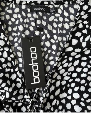 Блузка от boohoo с принтом черно-белая с пышными рукавами2 фото