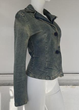 Трендовий джинсовка dkny vintage 03829759 ефект випраного деніму distressed avant gard, marithe francois girbaud, rundholz, oska,