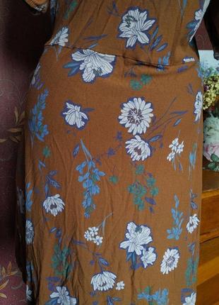 Коричневое платье миди с цветочным принтом от next9 фото