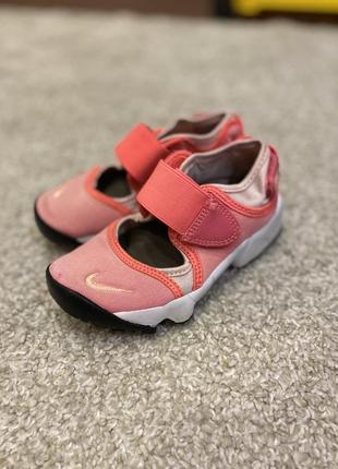 Спортивные туфли nike air rift кроссовки на липучке3 фото