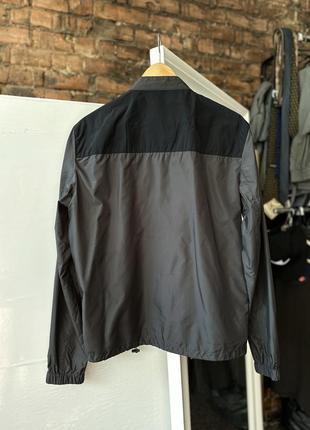 Дуже крута, оригінальна куртка, вітровка з шкіряними вставками від zara man3 фото