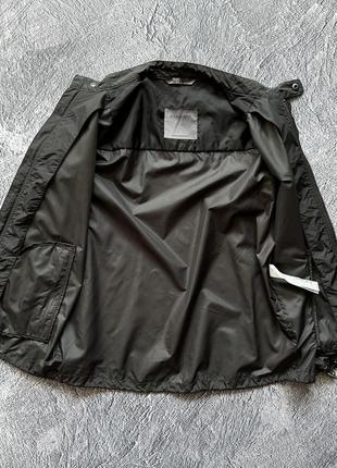 Дуже крута, оригінальна куртка, вітровка з шкіряними вставками від zara man8 фото